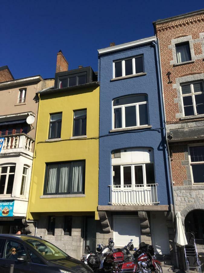 Les Voisins De Mr Sax Hotel Dinant Bagian luar foto